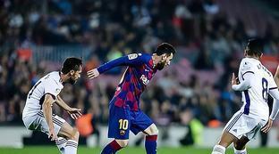 構成了一個 構成了一個